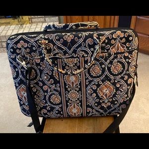 Vera Bradley quilted laptop carrying case